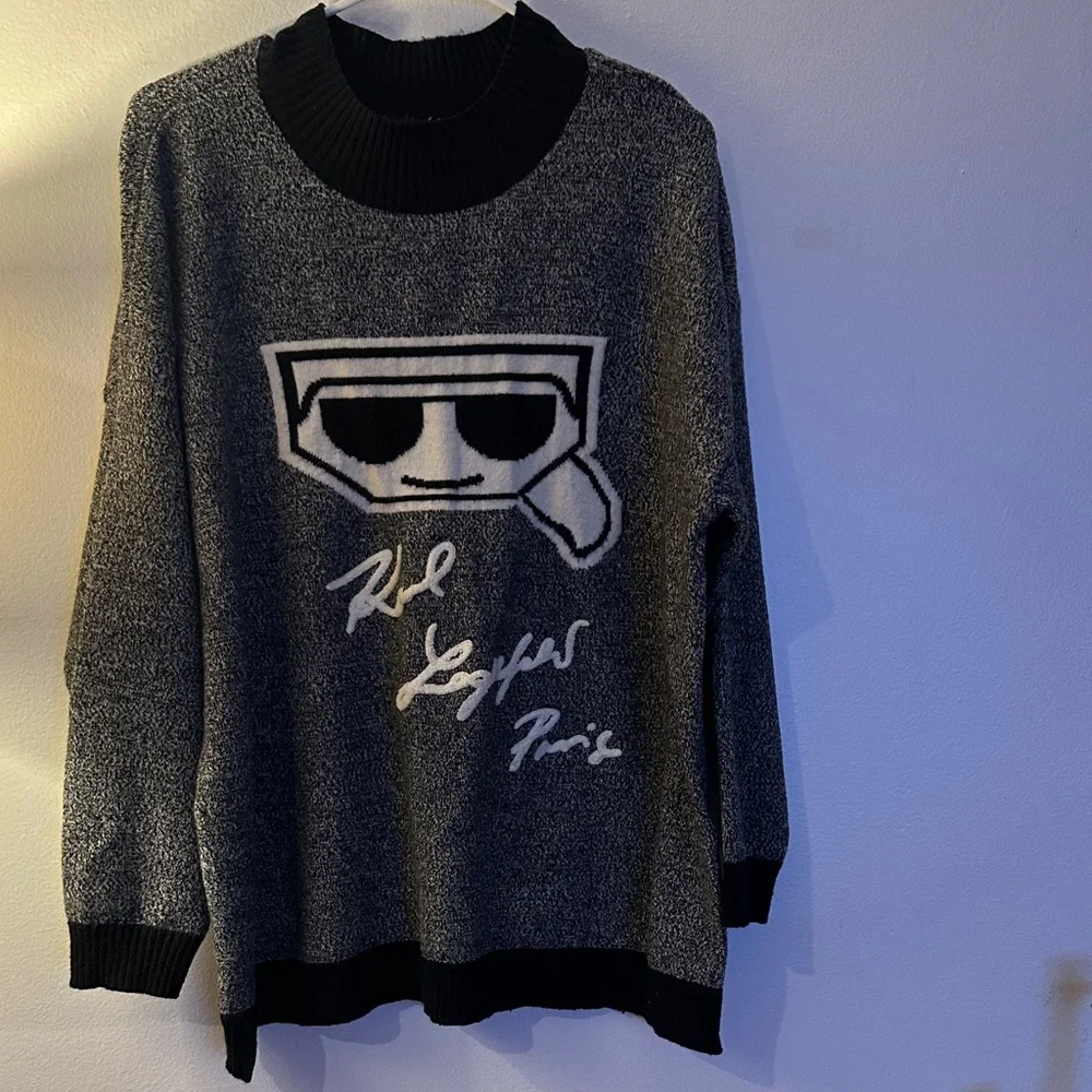 Karl Lagerfeld Black and White Graphic Crewneck Sweater - Preloved